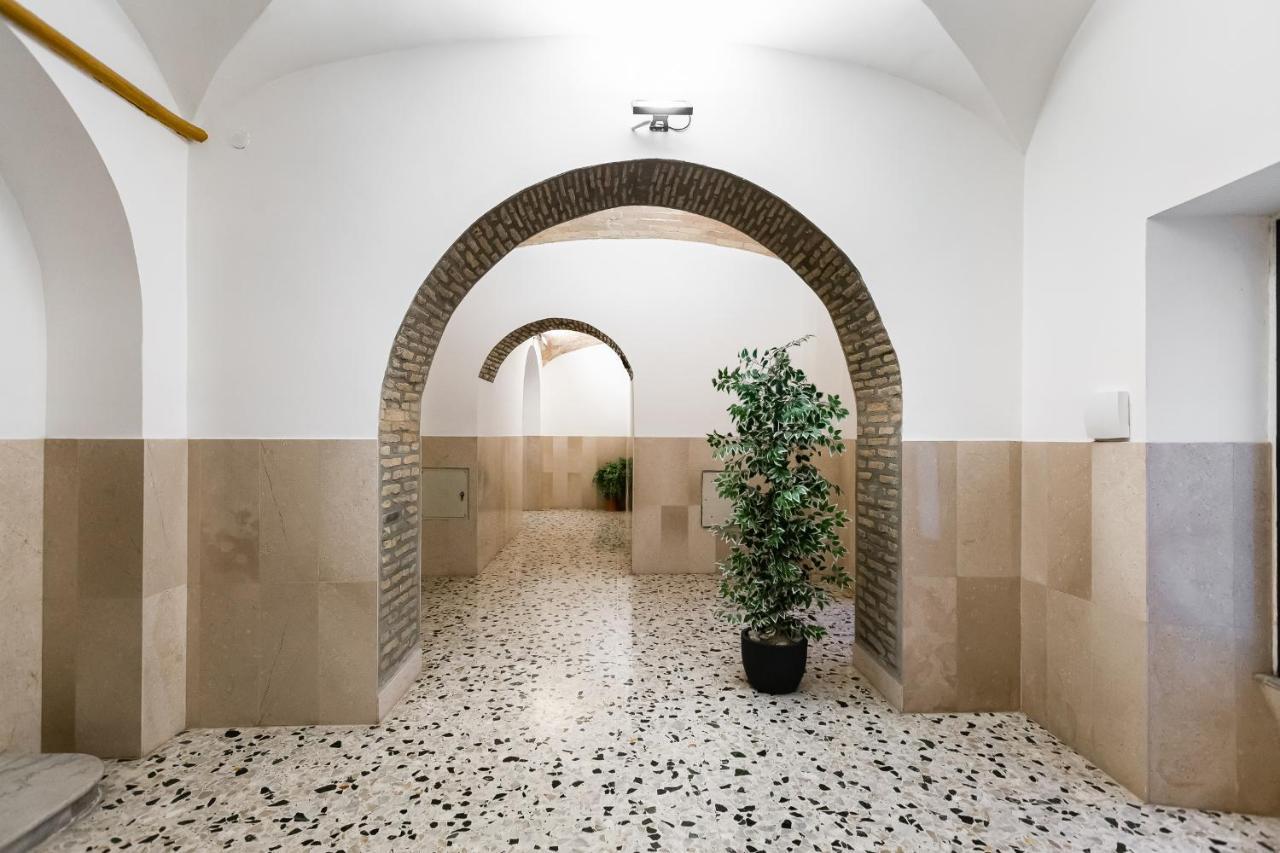 Vatican Santa Maura 49 — Photos 3